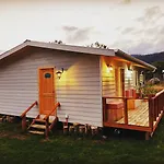 Cabanas Volcan Dormido, Hornopiren
